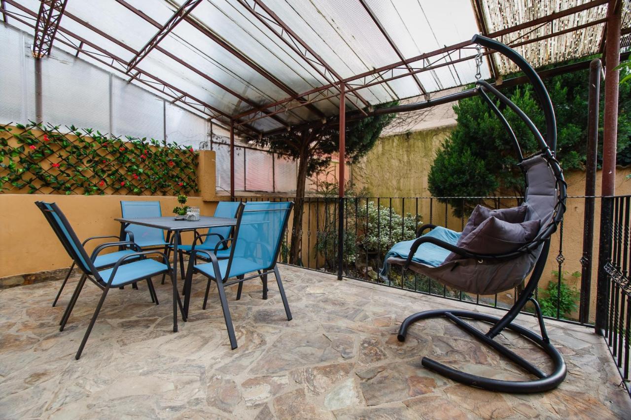 Stunning, Newly Renovated Central Apartment Gran Varadino Esterno foto